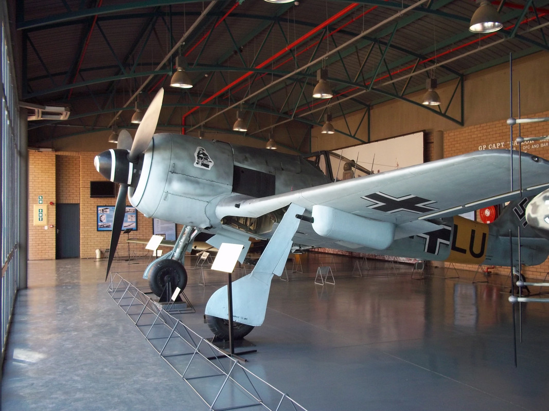 Focke-Wulf Fw 190A-6 con número de Serie 550214 conservado en el South African National Museum of Military History en Johannesburg, Sudáfrica