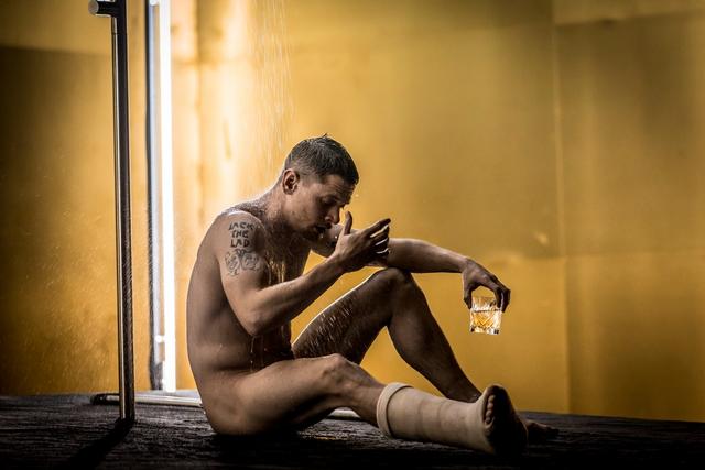 Jack_O_Connell_Brick_-_Cat_on_a_Hot_Tin_Roof_-_Photographer_cr