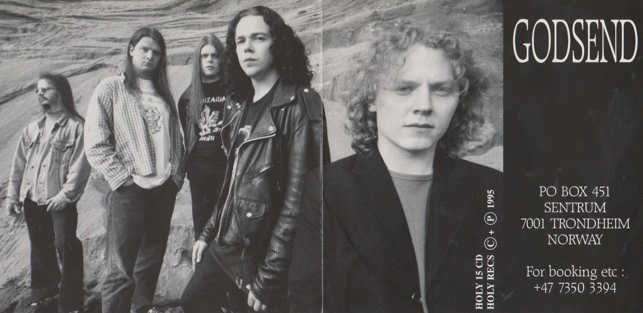 https://s17.postimg.cc/4vpeahmj3/inner_gatefold.jpg