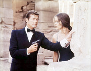 roger_moore_53