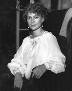 francesca_annis_a18