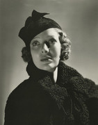 loretta_young_e01
