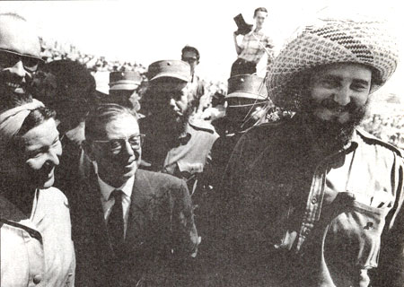 Castro_with_Sartre_and_de_Beauvoir.jpg