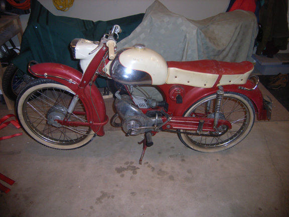 1965_DKWType158.jpg