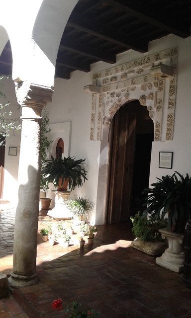 Patios de Córdoba - Blogs de España - Casa de las Cabezas/ Reales Alcaceres/Casa de Sefarad y Medina Azahara (3)