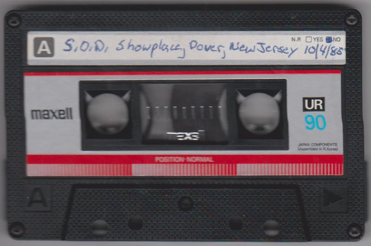 https://s17.postimg.cc/s1jsbe0sv/cassette_tape.jpg