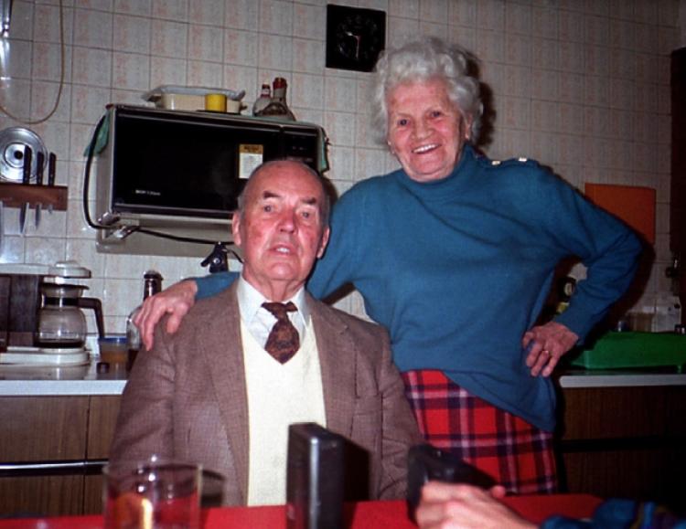 Erich Priebke y su mujer