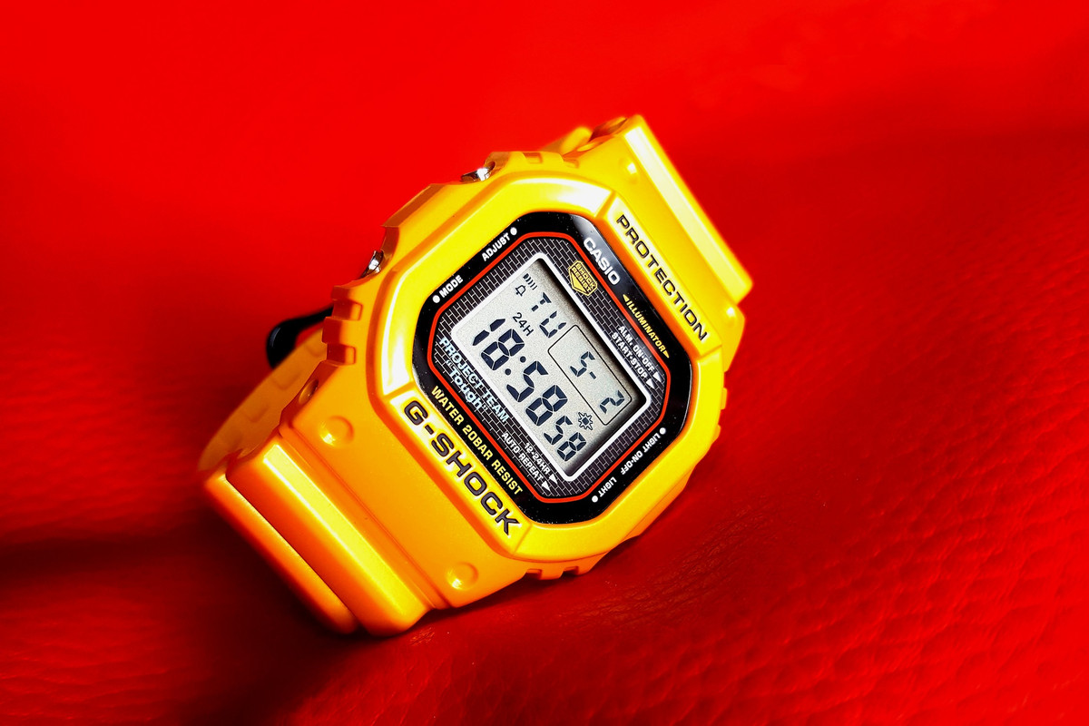 DW-5030_Yellow_Red.jpg